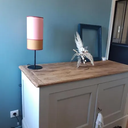 Domaine Gilles Coperet- Artisan-vigneron- D'hotes Les Glycines - 3* Régnié